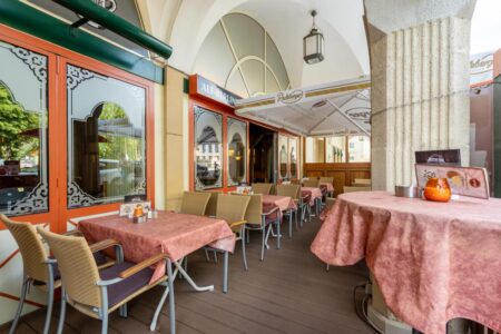 Gasthaus Julchen Hoppe - Foto terrasse mit sitzplärten