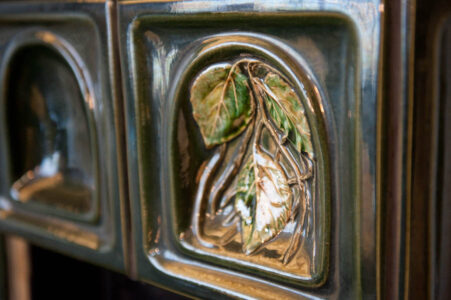 Zille-Stube detailaufnahme des kachelofens