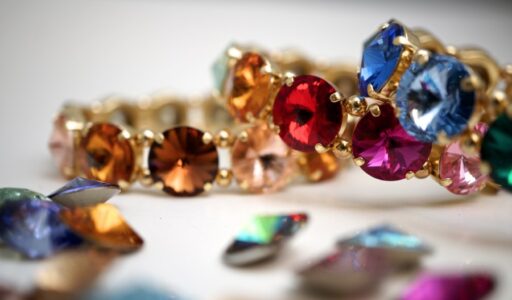 Schmuck & Kunsthandwerk bunte schmucksteine