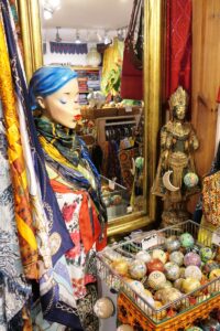 kashmir boutique figuren und geschenkartikel