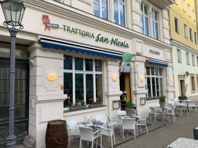 trattoria sitzplätze im aussenbereich