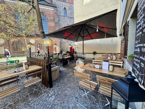 Biergarten Zum Nussbaum Berlin Mitte