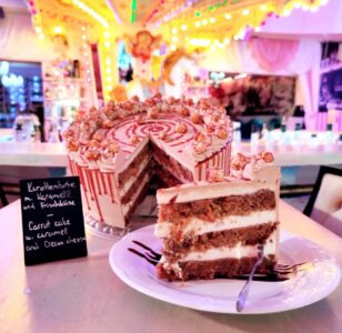 Wilde Matilde – Berliner Restaurant, Bar, Cafe und Varieté im Nikolaiviertel